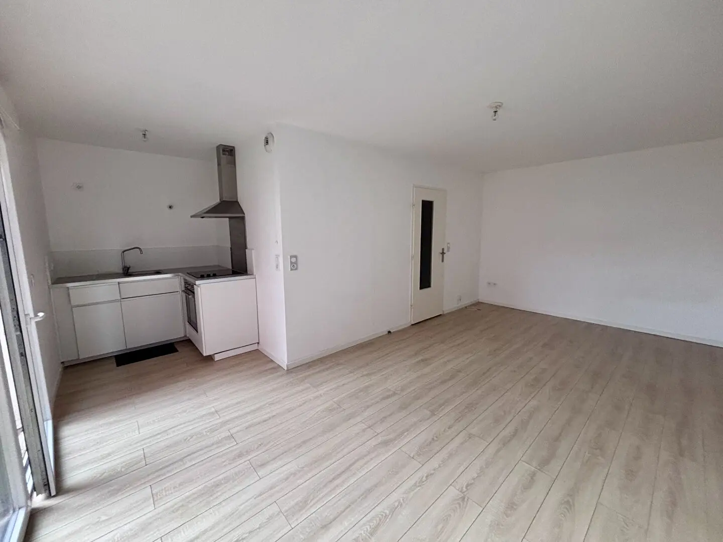 Photo 3 Appartement 1 pièce 31.07m²